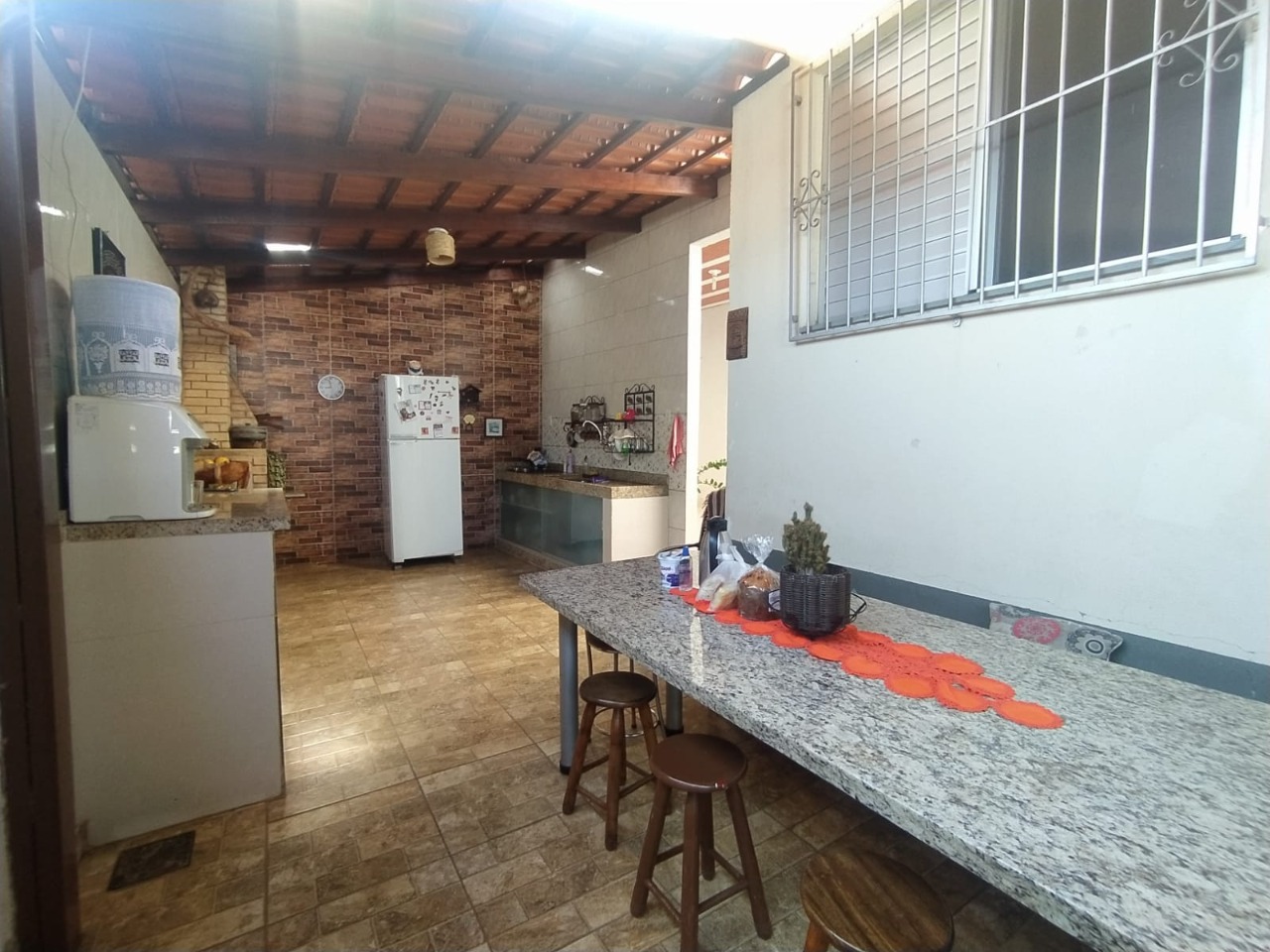 Casa à venda com 3 quartos, 75m² - Foto 19