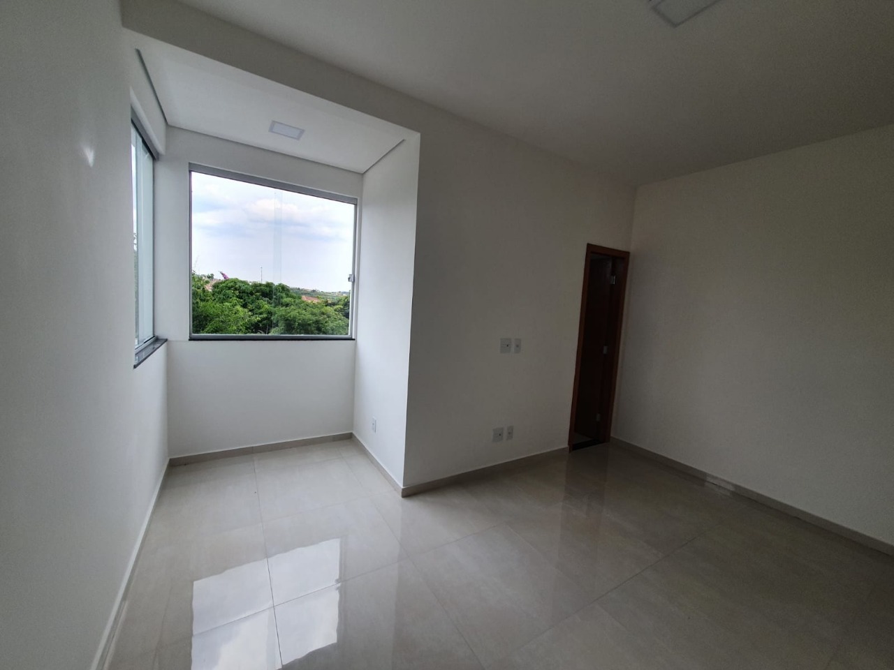 Casa à venda com 3 quartos, 190m² - Foto 11