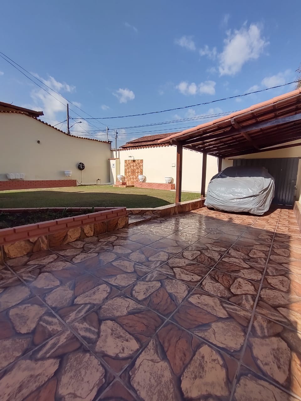 Casa à venda com 2 quartos, 360m² - Foto 4