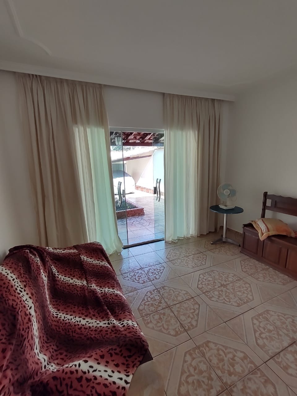 Casa à venda com 2 quartos, 360m² - Foto 12