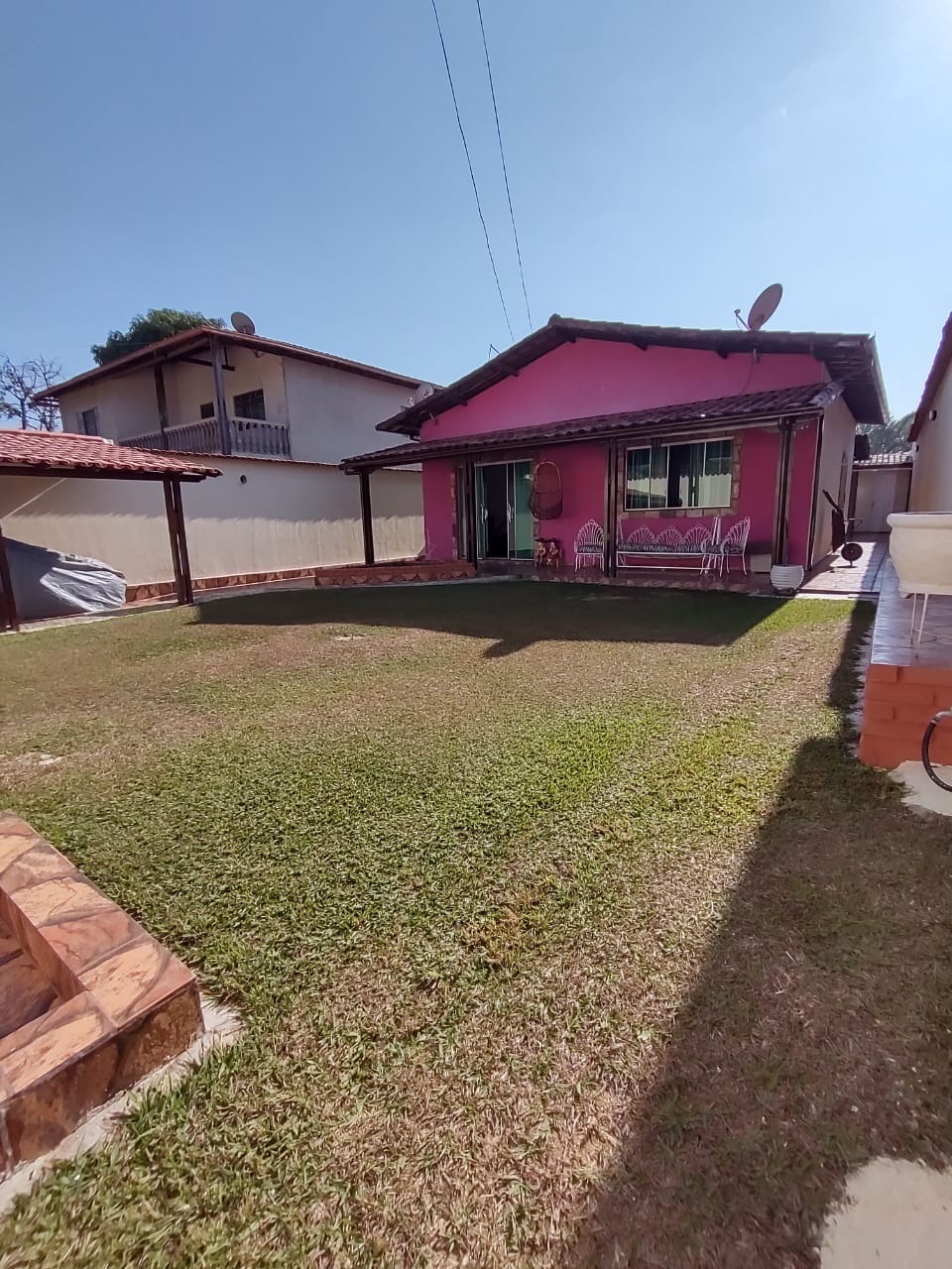 Casa à venda com 2 quartos, 360m² - Foto 1