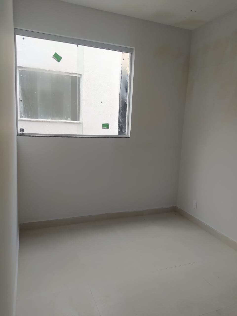 Apartamento à venda com 2 quartos, 60m² - Foto 4