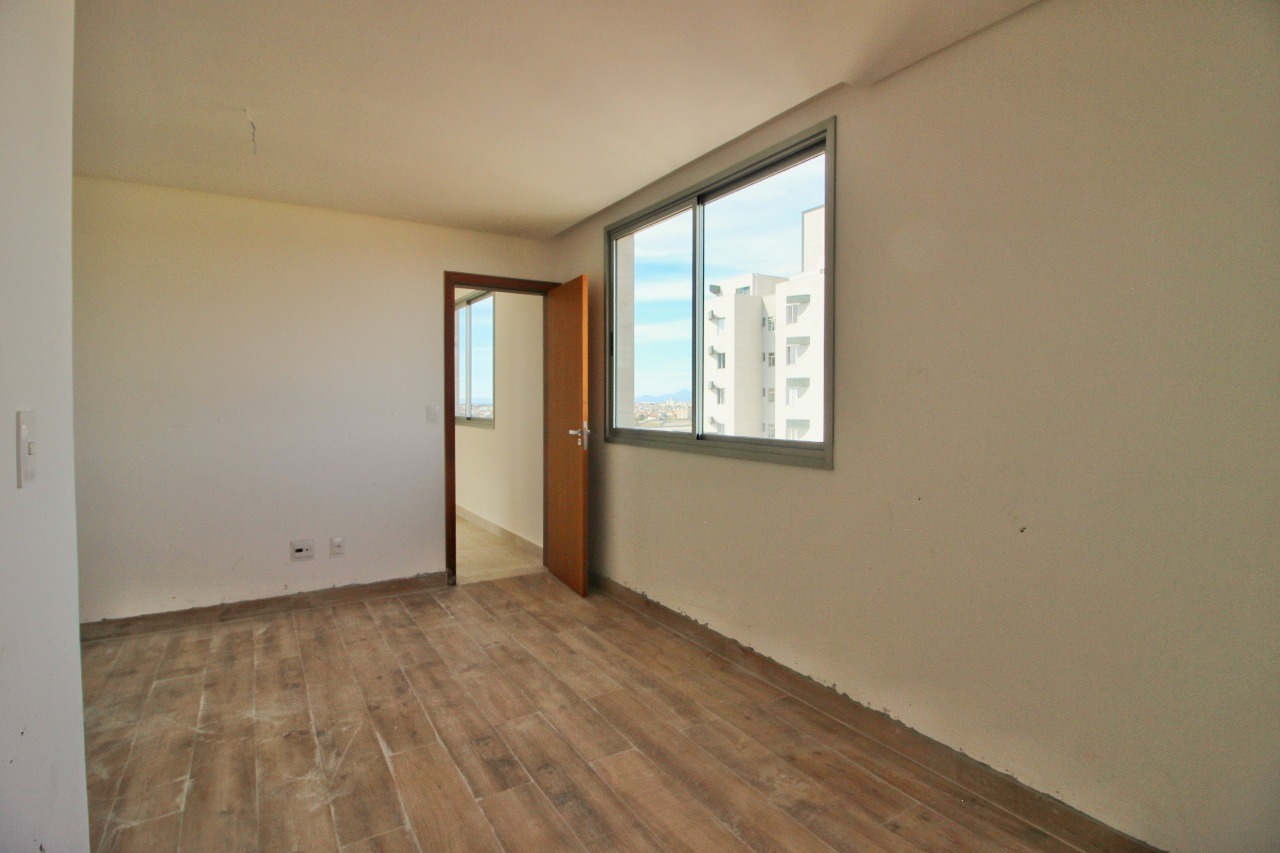 Cobertura à venda com 3 quartos, 180m² - Foto 4