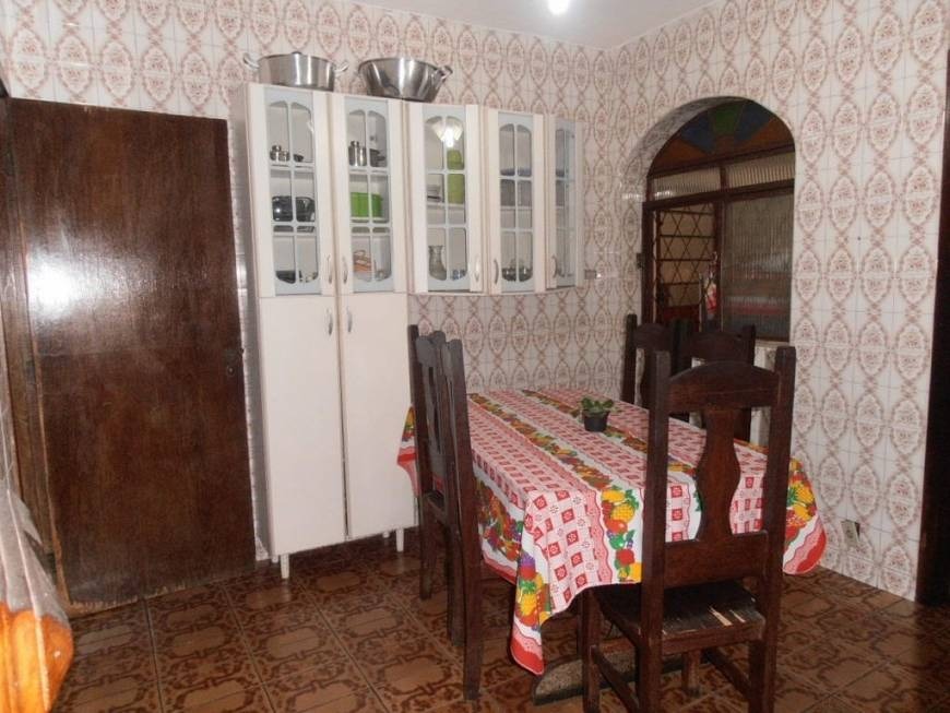 Casa à venda com 3 quartos, 360m² - Foto 9