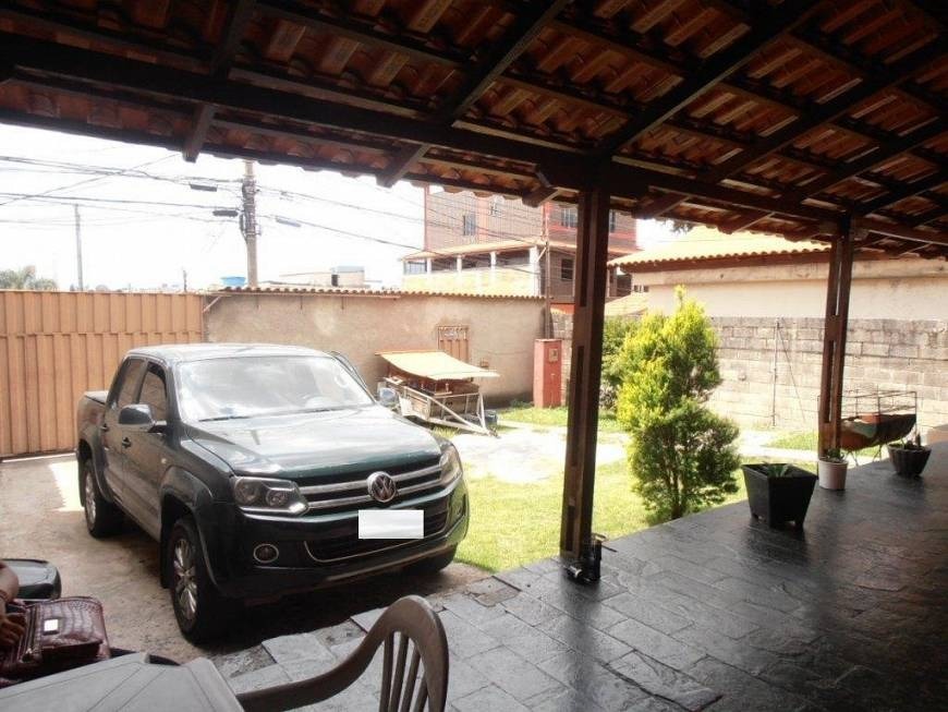 Casa à venda com 3 quartos, 360m² - Foto 12