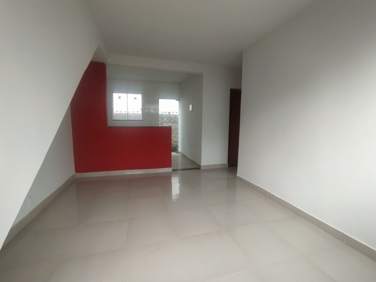 Apartamento à venda com 2 quartos, 65m² - Foto 4