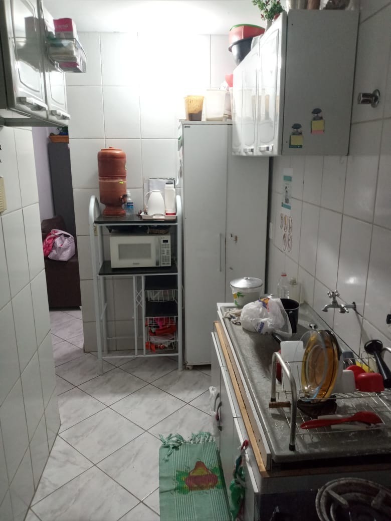 Casa à venda com 2 quartos, 100m² - Foto 4