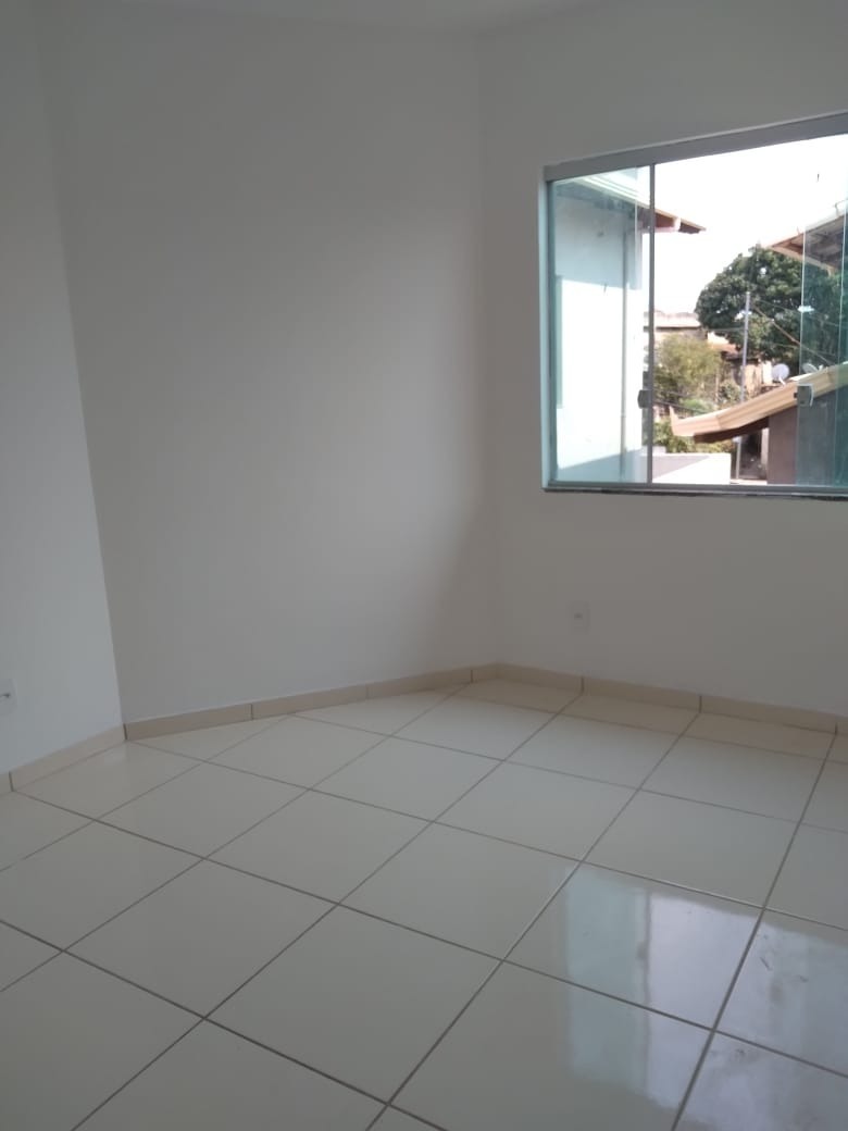 Casa à venda com 3 quartos, 120m² - Foto 18