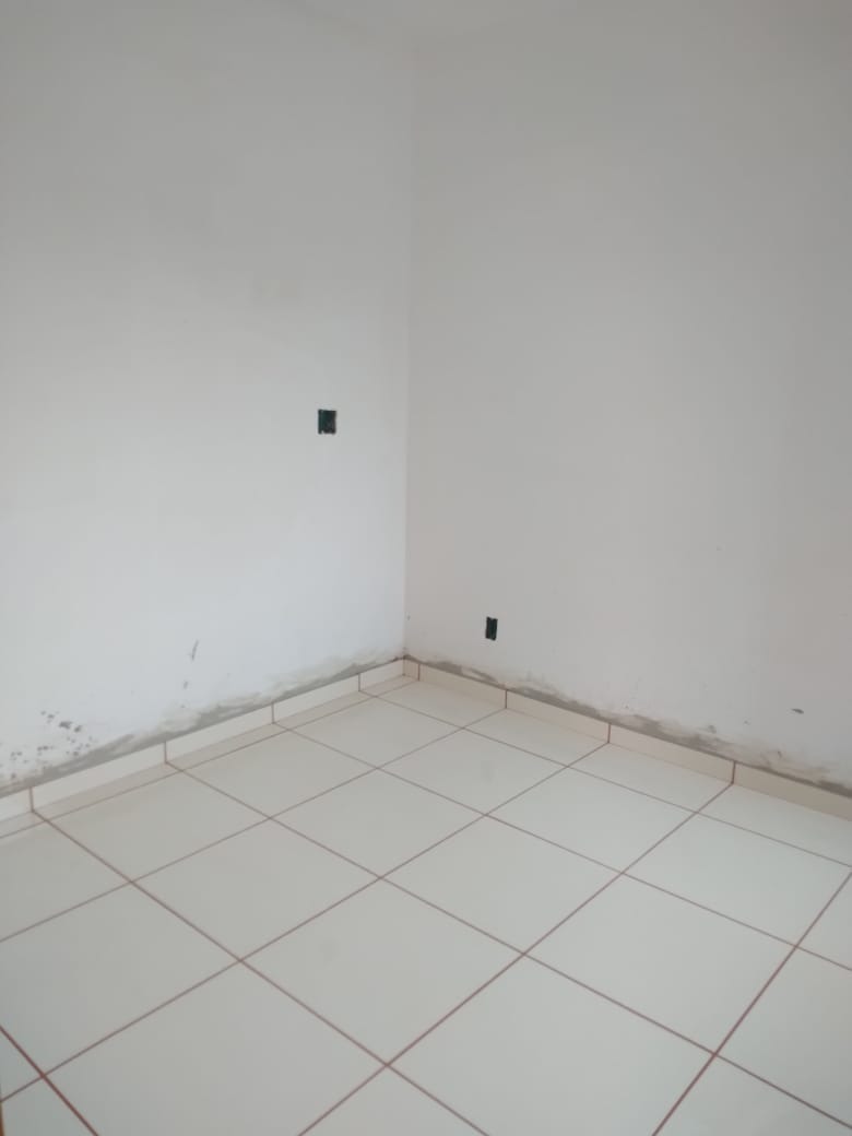 Casa à venda com 3 quartos, 80m² - Foto 5