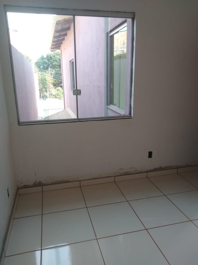 Casa à venda com 3 quartos, 80m² - Foto 10