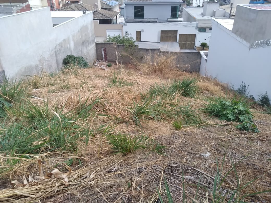 Terreno à venda, 430m² - Foto 1