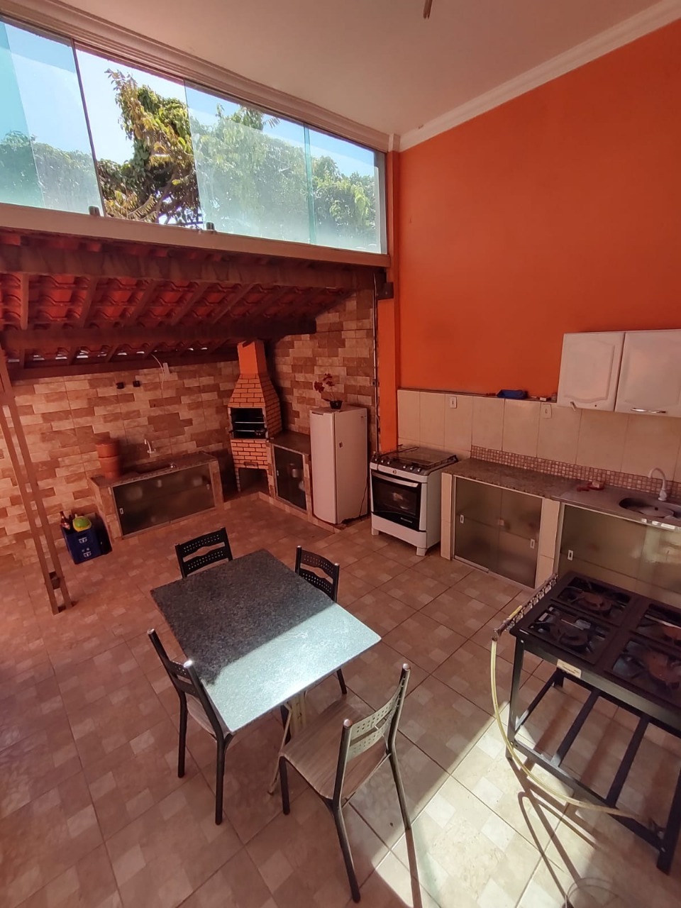 Casa à venda com 2 quartos, 100m² - Foto 9