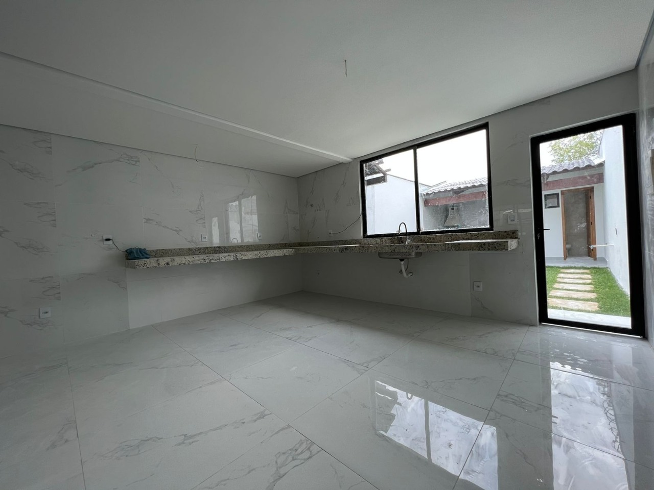 Casa à venda com 3 quartos, 135m² - Foto 12