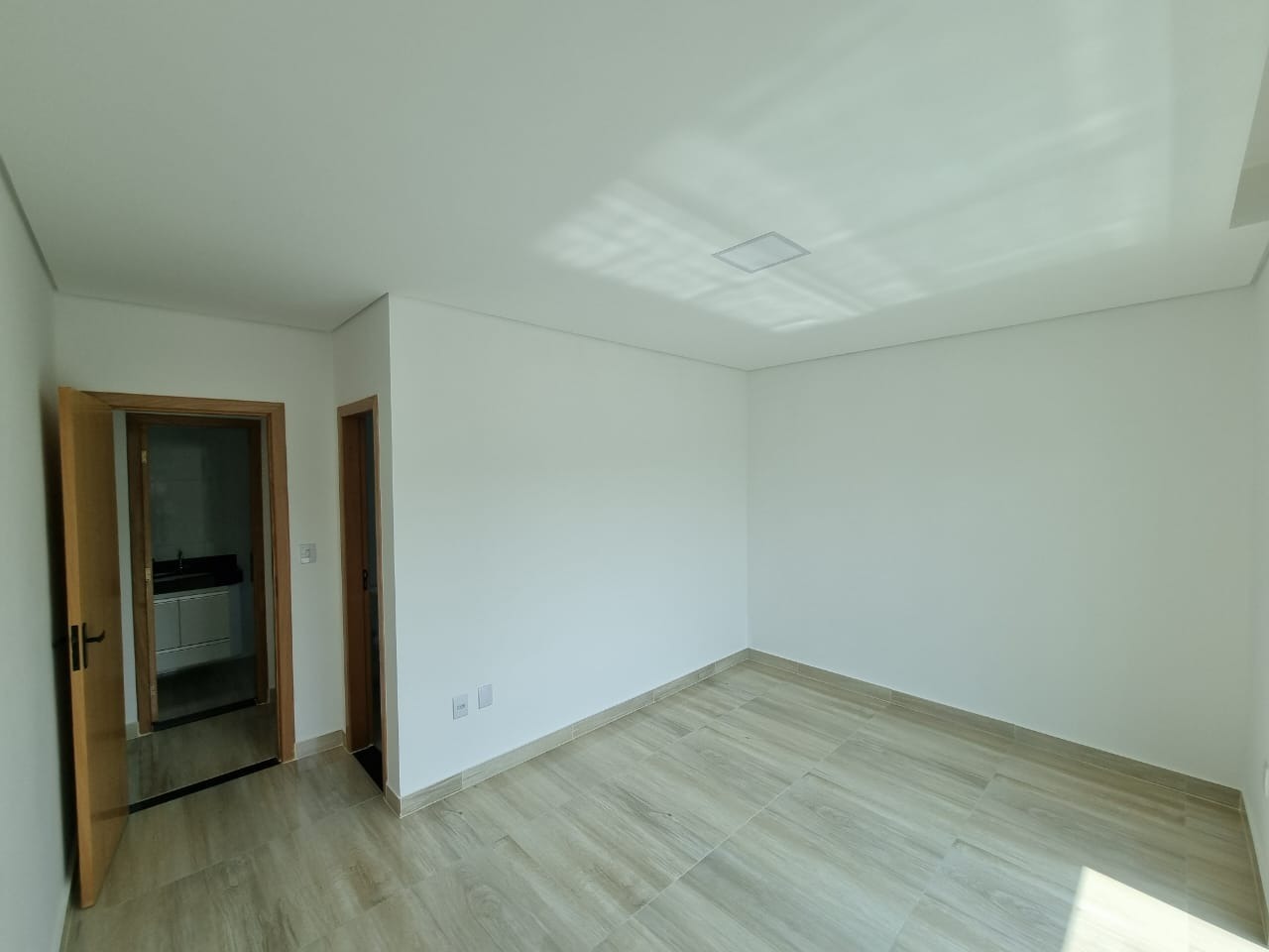 Casa à venda com 3 quartos, 130m² - Foto 17