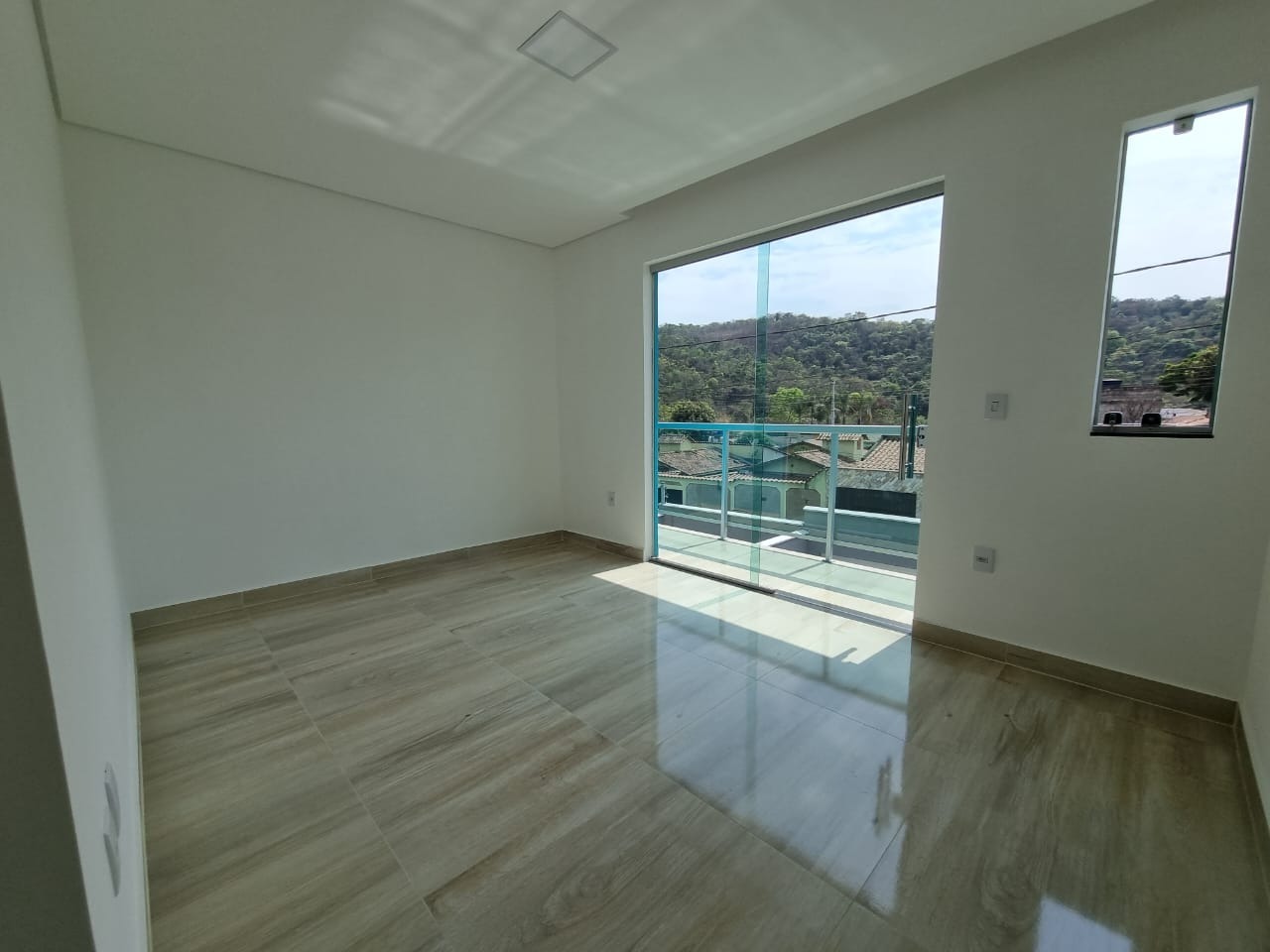 Casa à venda com 3 quartos, 130m² - Foto 14