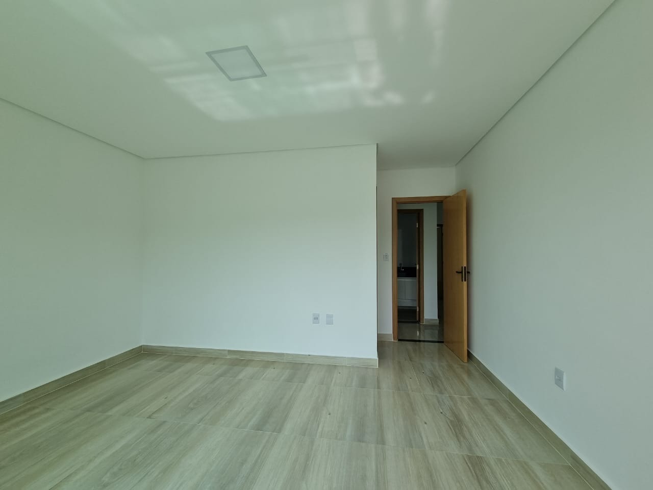 Casa à venda com 3 quartos, 130m² - Foto 7