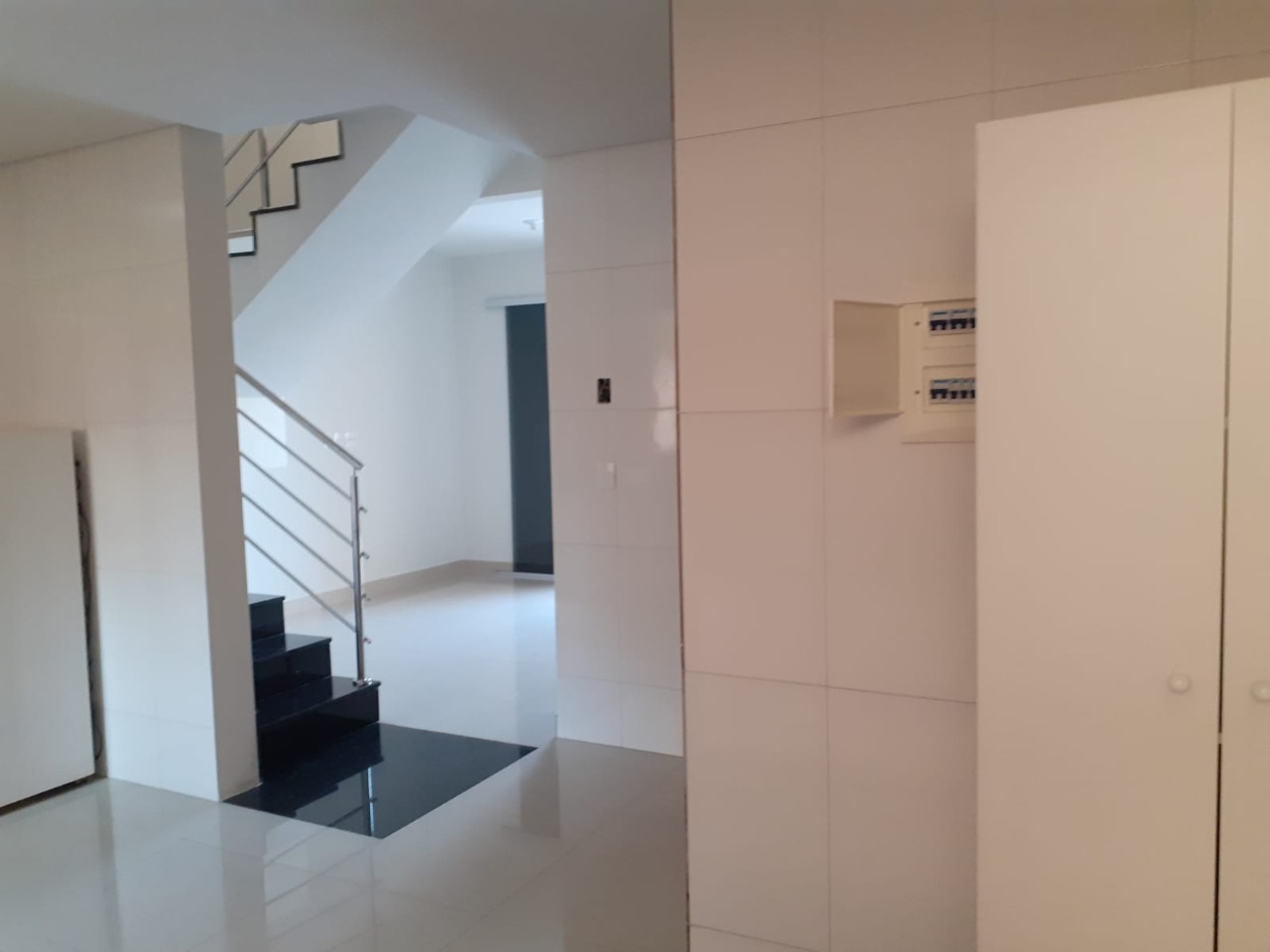 Casa à venda com 3 quartos, 150m² - Foto 2