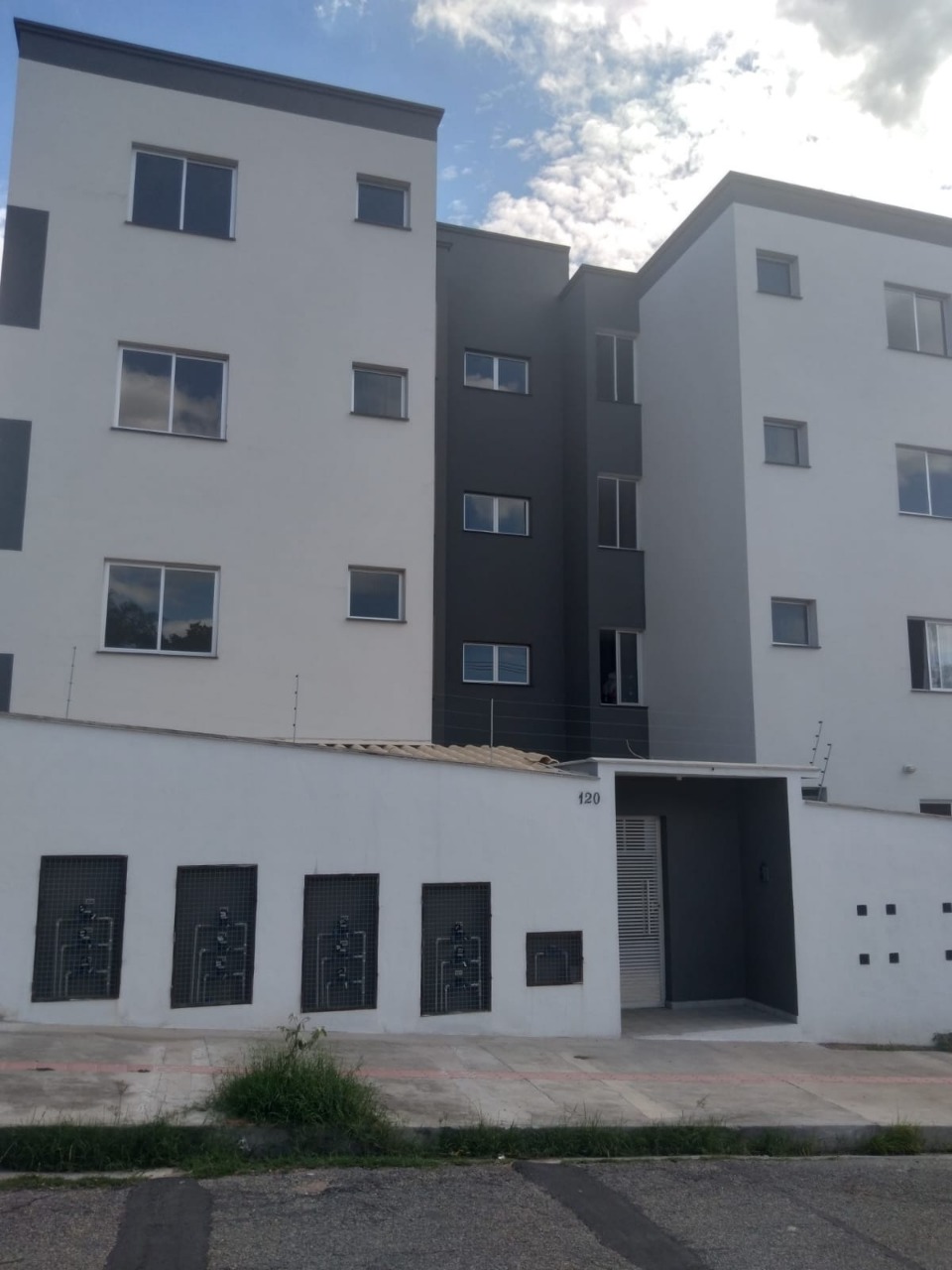 Apartamento à venda com 3 quartos, 75m² - Foto 22