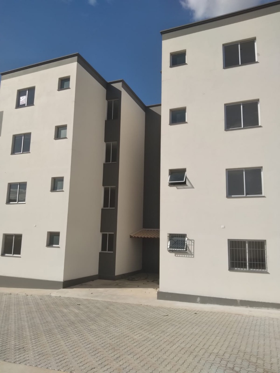 Apartamento à venda com 3 quartos, 75m² - Foto 23