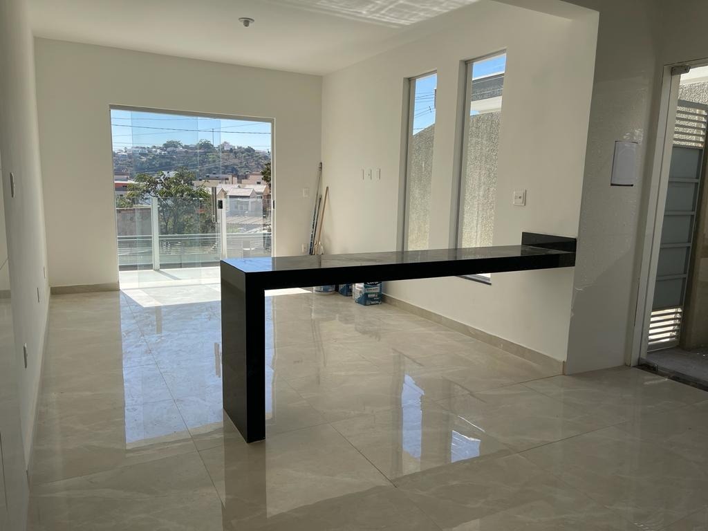 Casa à venda com 3 quartos, 100m² - Foto 9