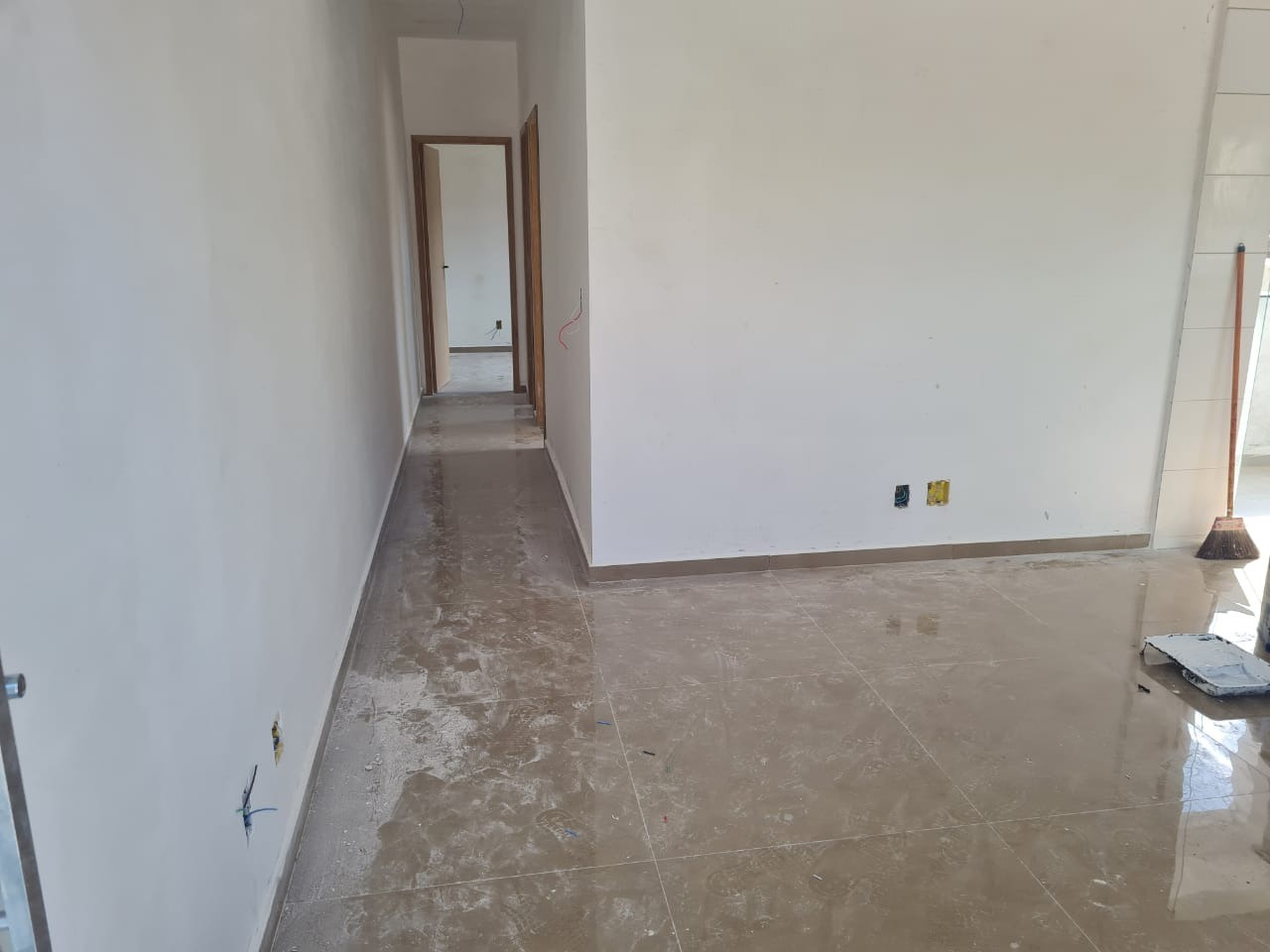 Casa à venda com 2 quartos, 57m² - Foto 5