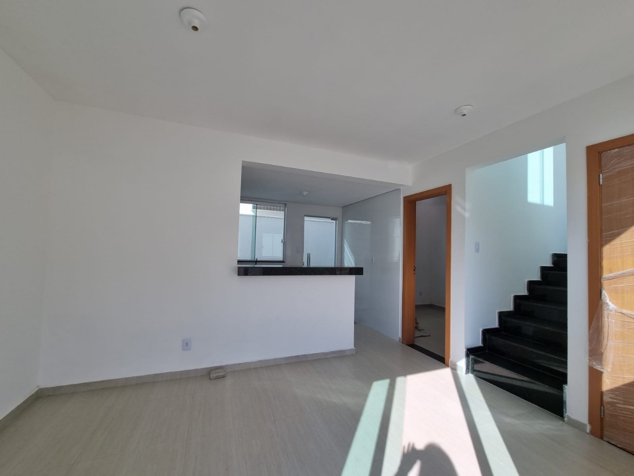 Casa à venda com 3 quartos, 74m² - Foto 23