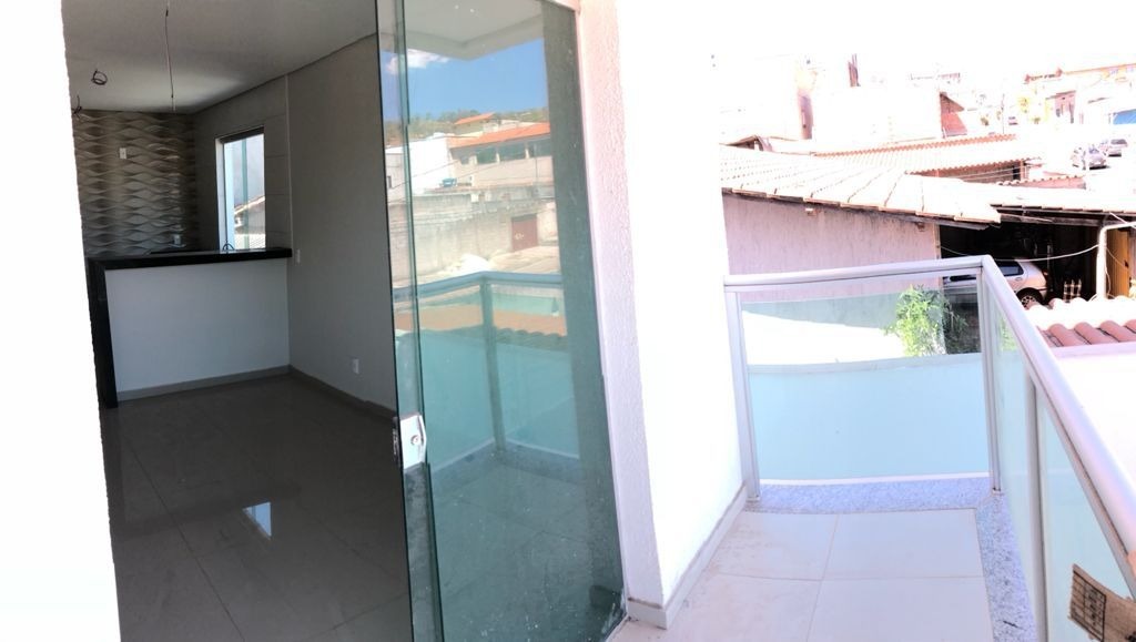 Cobertura à venda com 2 quartos, 61m² - Foto 2