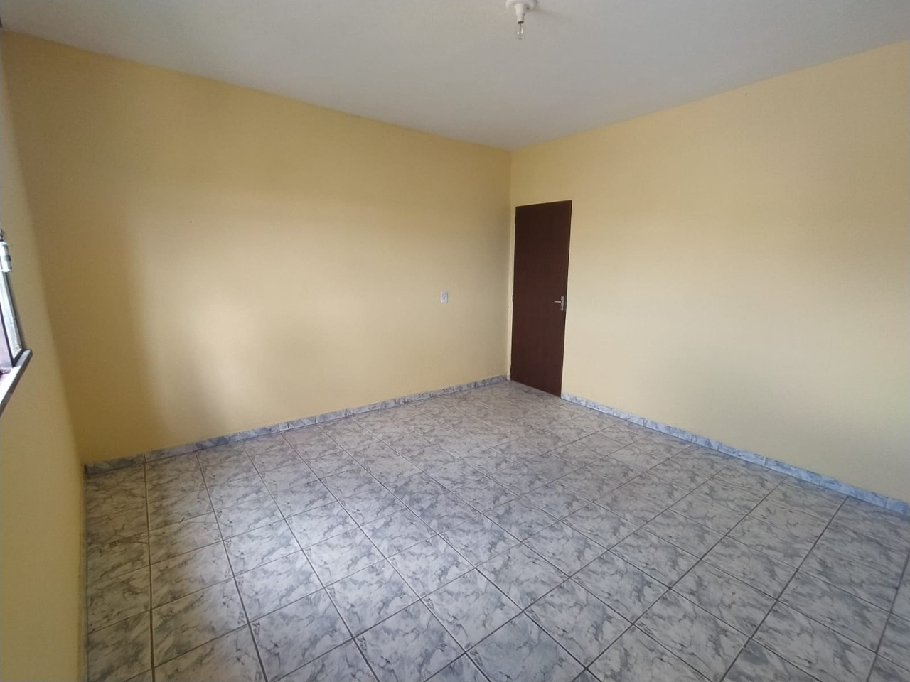 Casa à venda com 4 quartos, 110m² - Foto 11