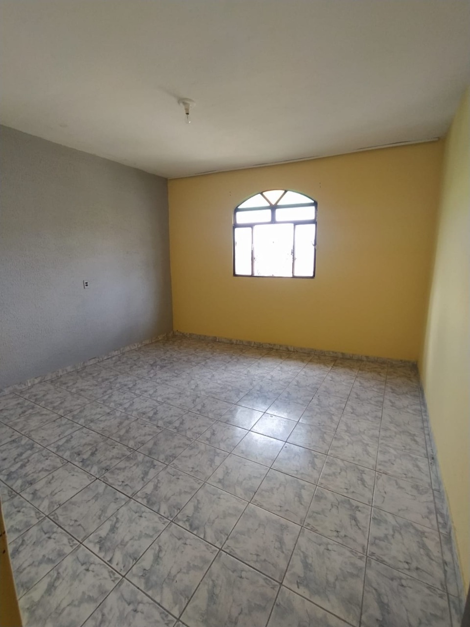 Casa à venda com 4 quartos, 110m² - Foto 13