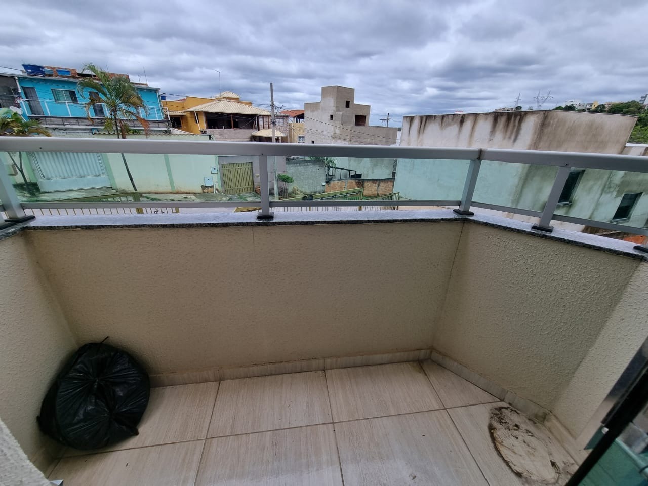 Apartamento à venda com 3 quartos, 65m² - Foto 3