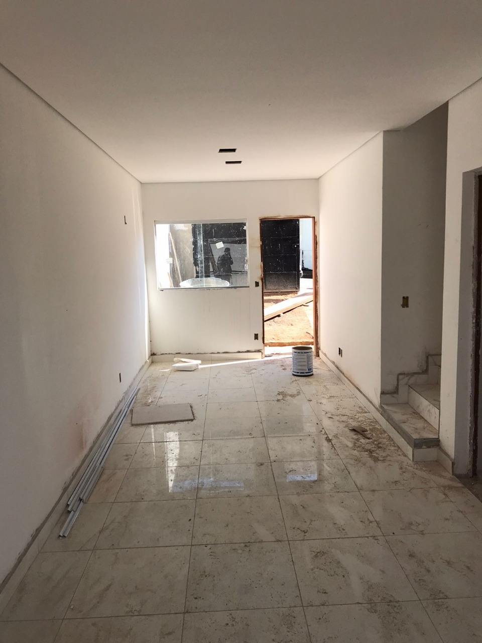 Casa à venda com 3 quartos, 97m² - Foto 14