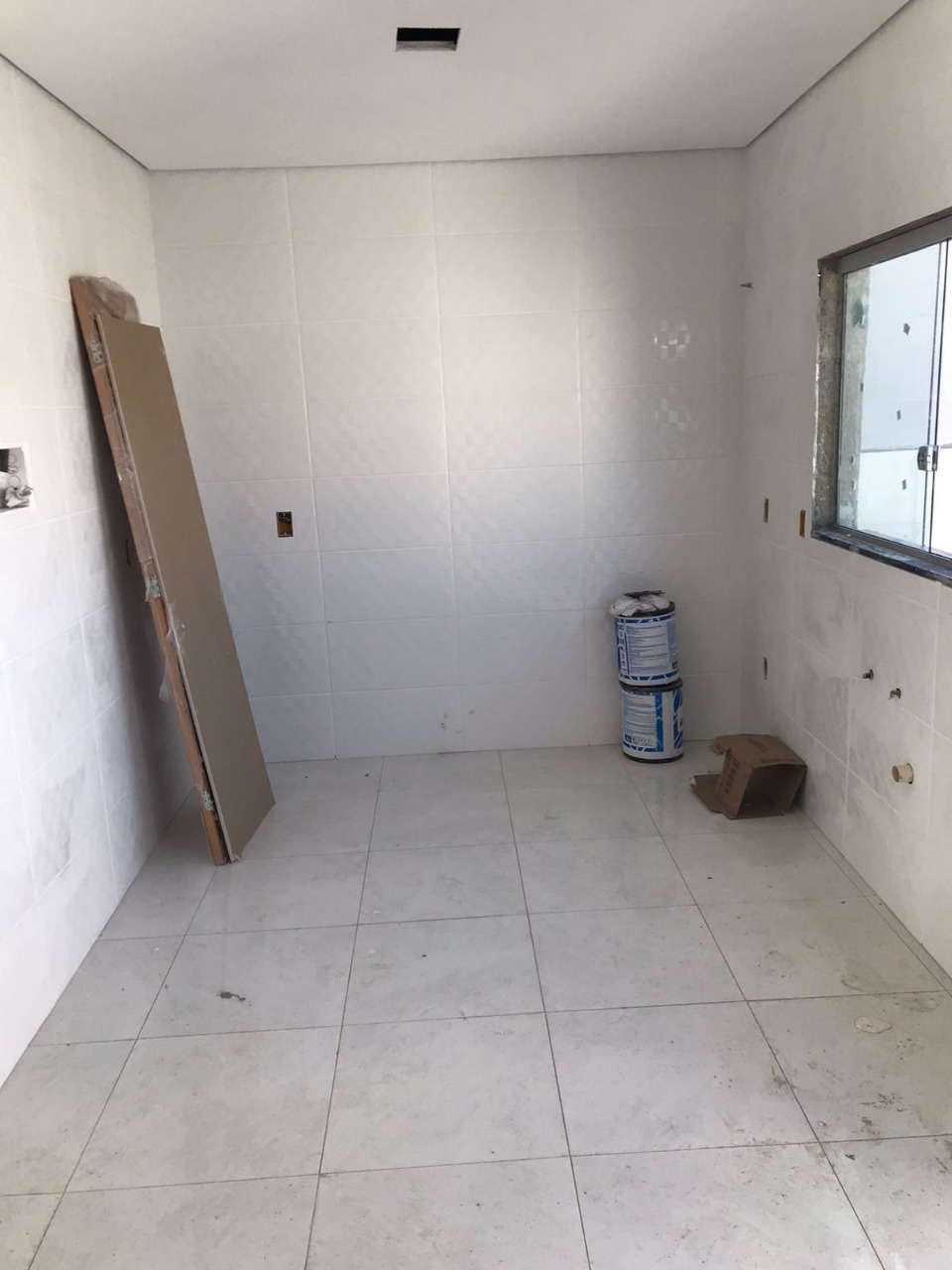 Casa à venda com 3 quartos, 97m² - Foto 15