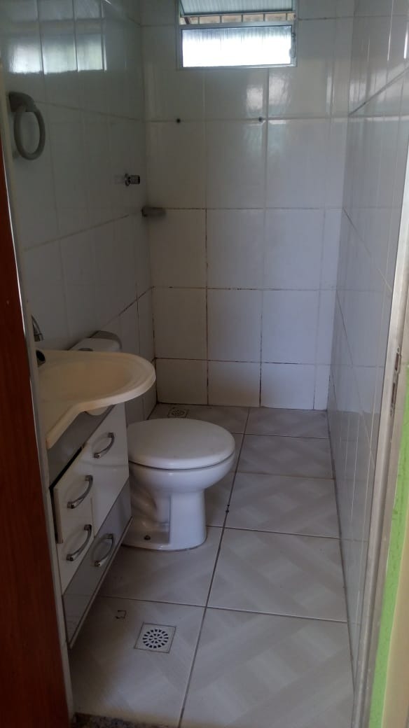 Casa à venda com 2 quartos, 50m² - Foto 8