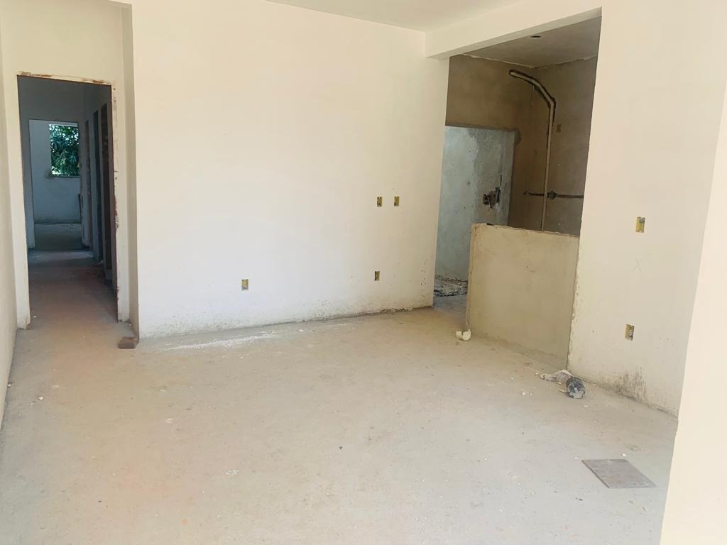 Casa à venda com 3 quartos, 160m² - Foto 3