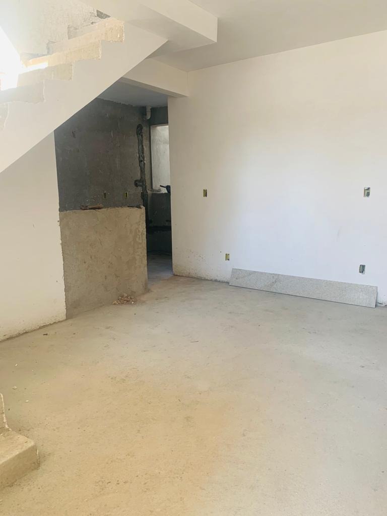 Casa à venda com 3 quartos, 160m² - Foto 10