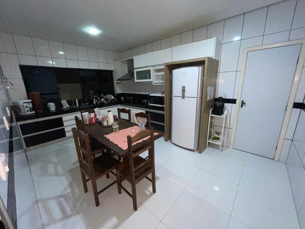 Casa à venda com 3 quartos, 1000m² - Foto 16