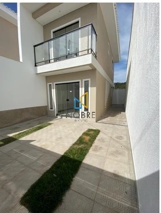 Casa à venda com 2 quartos, 49m² - Foto 4