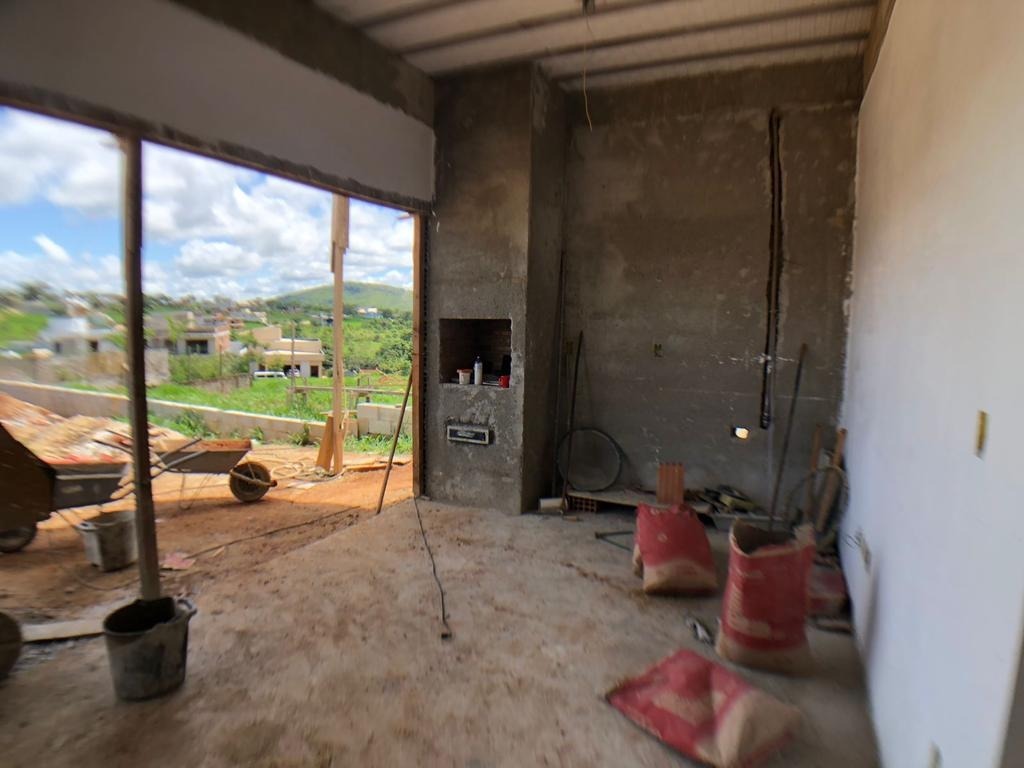 Casa à venda com 4 quartos, 266m² - Foto 19