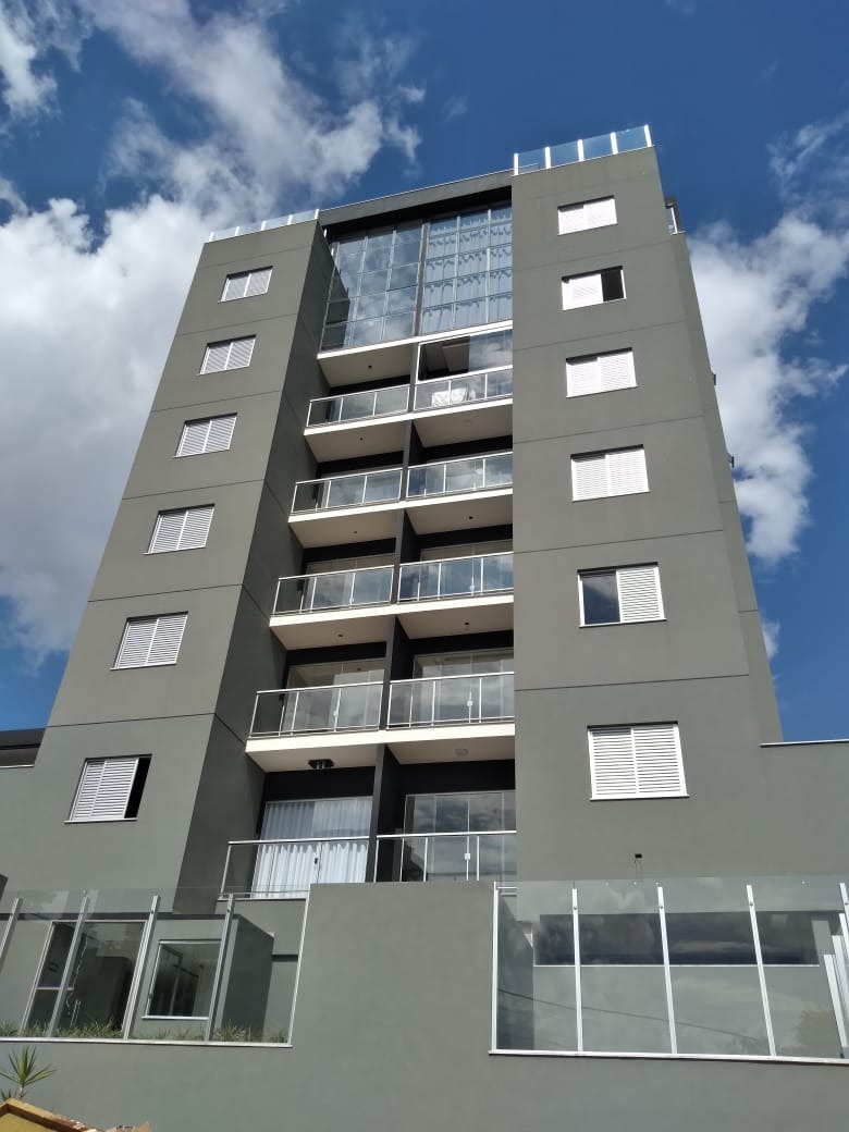 Apartamento à venda com 2 quartos, 65m² - Foto 1