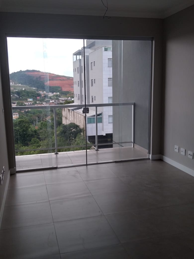 Apartamento à venda com 2 quartos, 65m² - Foto 17