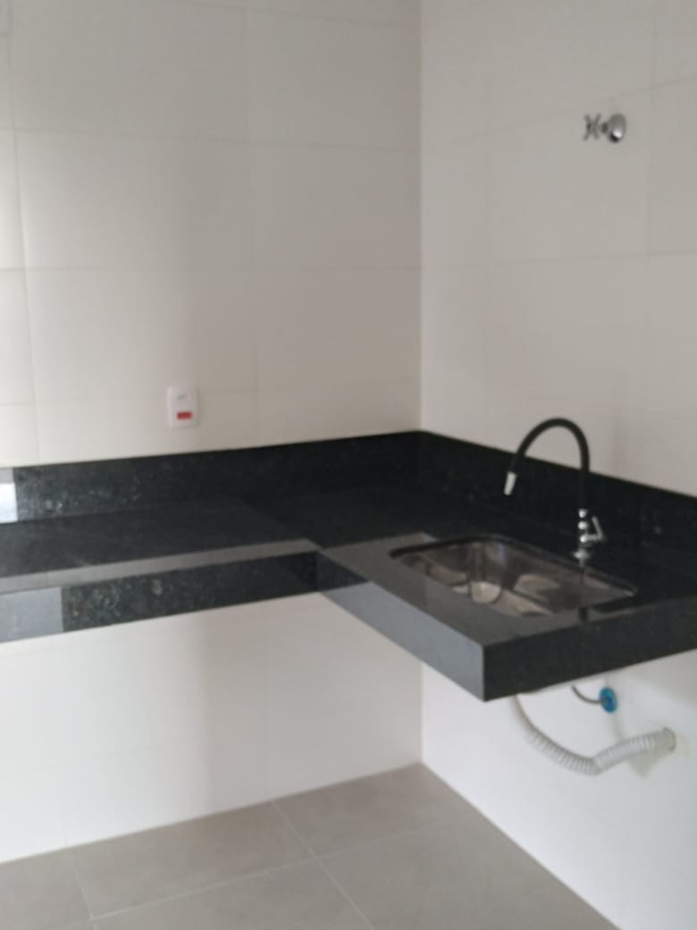 Apartamento à venda com 2 quartos, 65m² - Foto 20