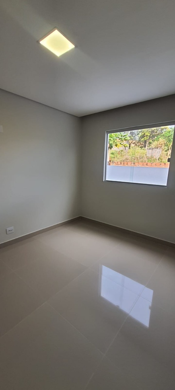 Casa à venda com 3 quartos, 110m² - Foto 13