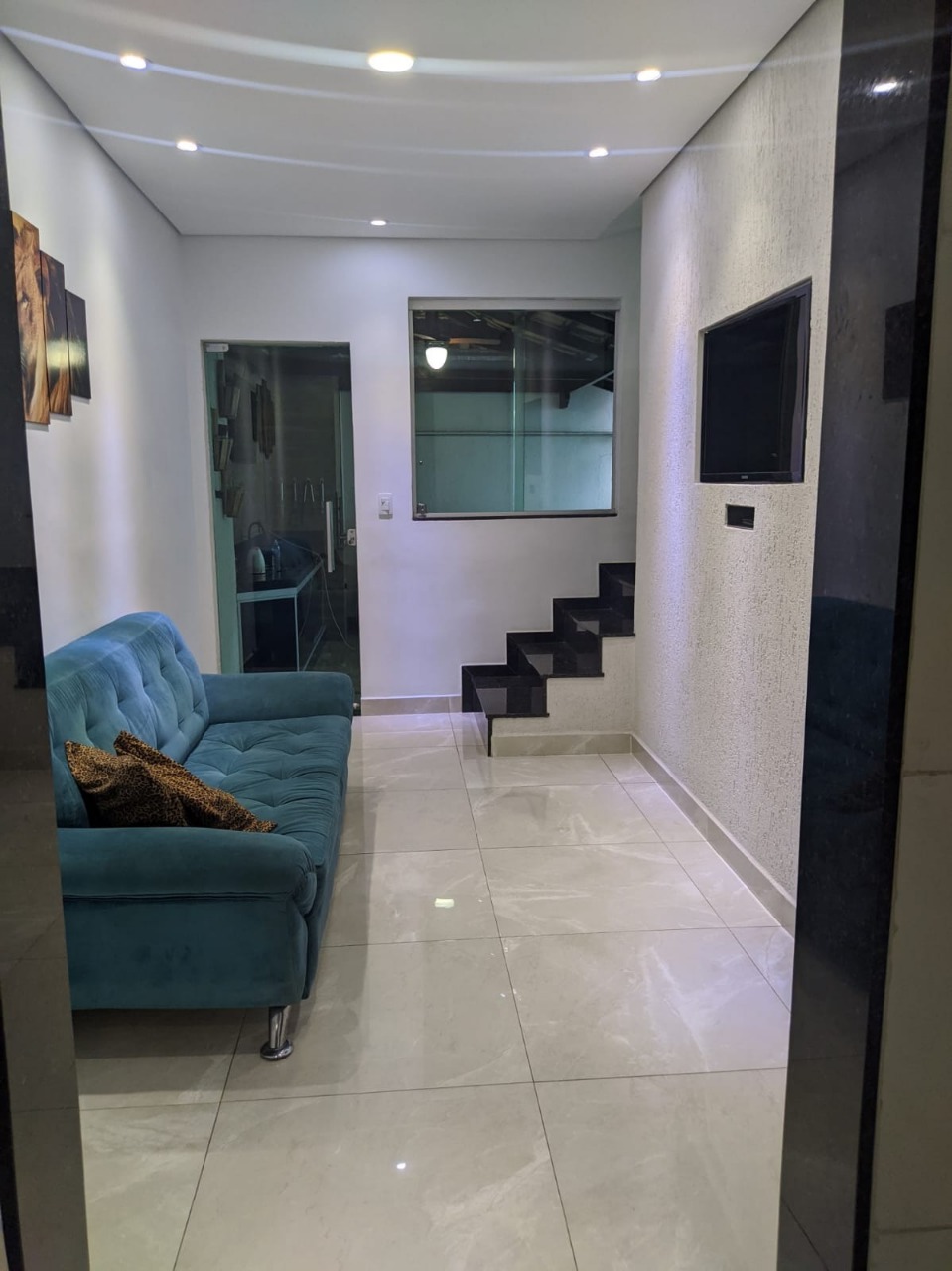 Casa à venda com 2 quartos, 80m² - Foto 4