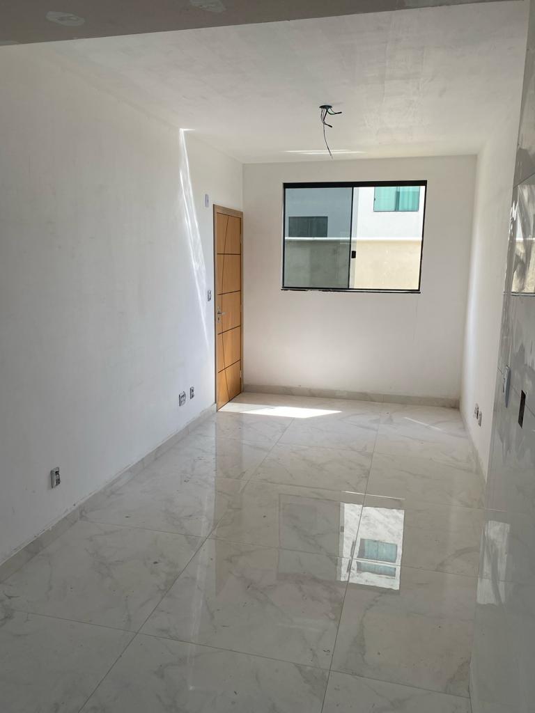 Apartamento à venda com 2 quartos, 51m² - Foto 3