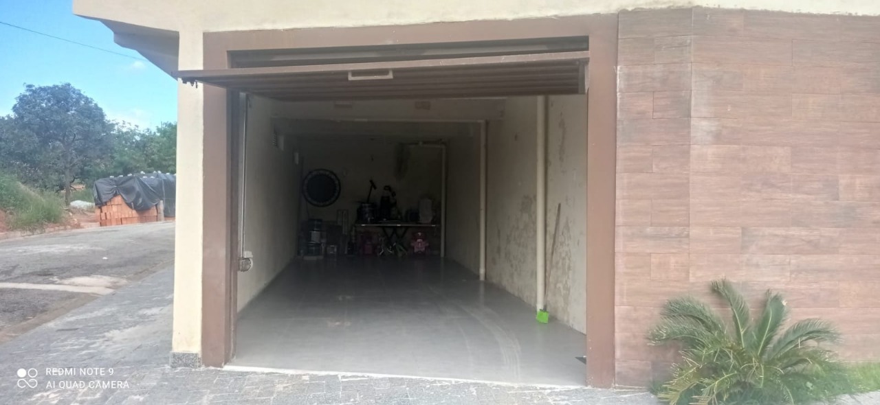 Casa à venda com 4 quartos, 257m² - Foto 10