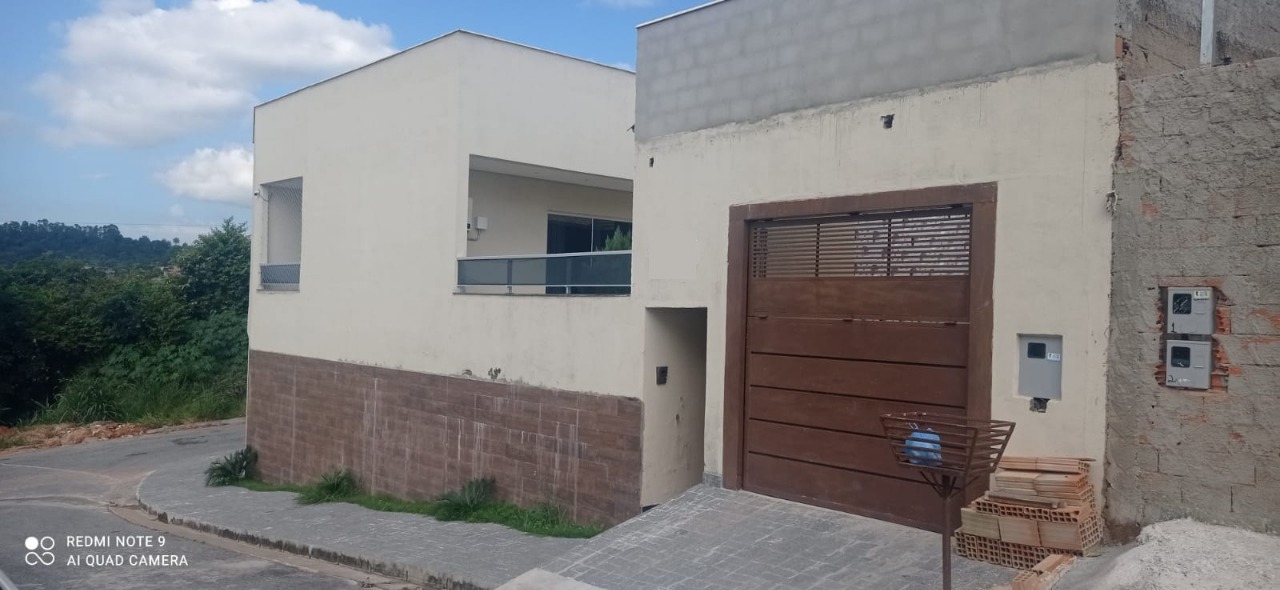 Casa à venda com 4 quartos, 257m² - Foto 12