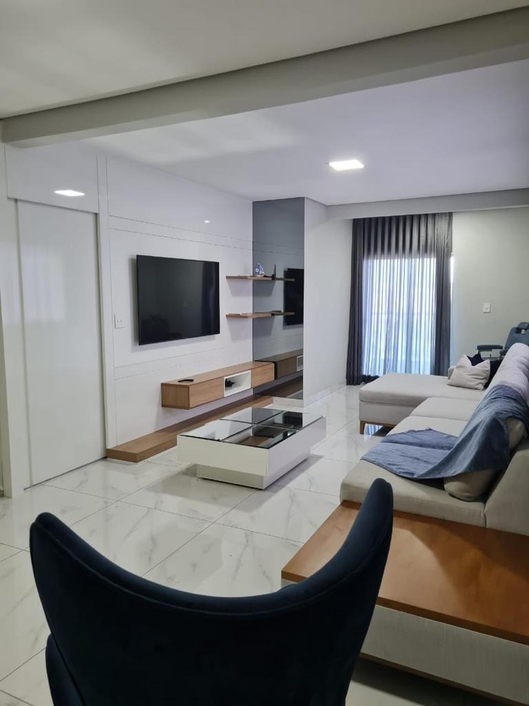 Cobertura à venda com 3 quartos, 200m² - Foto 3