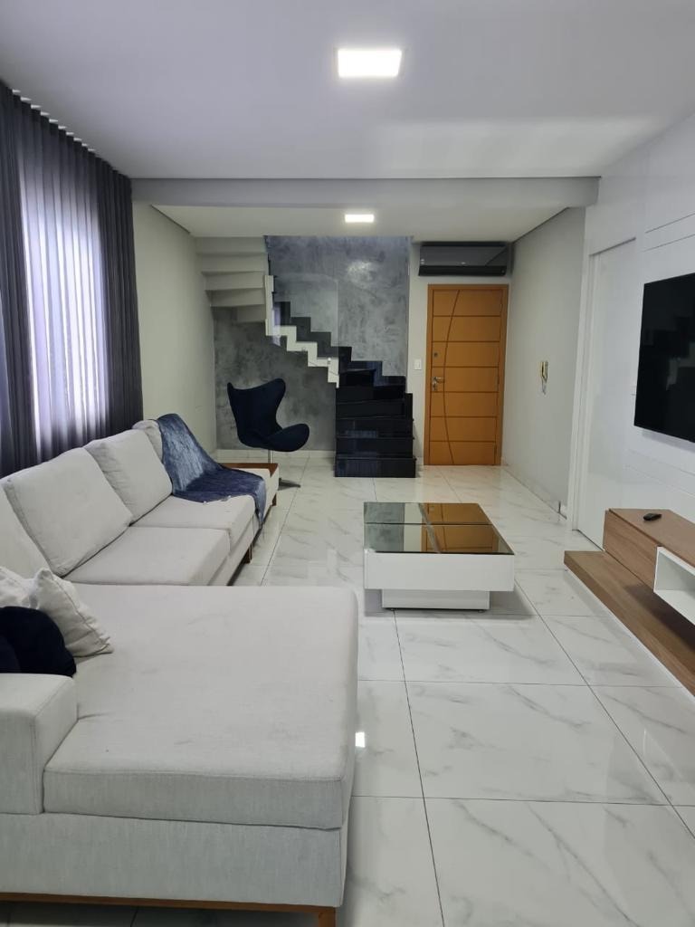 Cobertura à venda com 3 quartos, 200m² - Foto 4