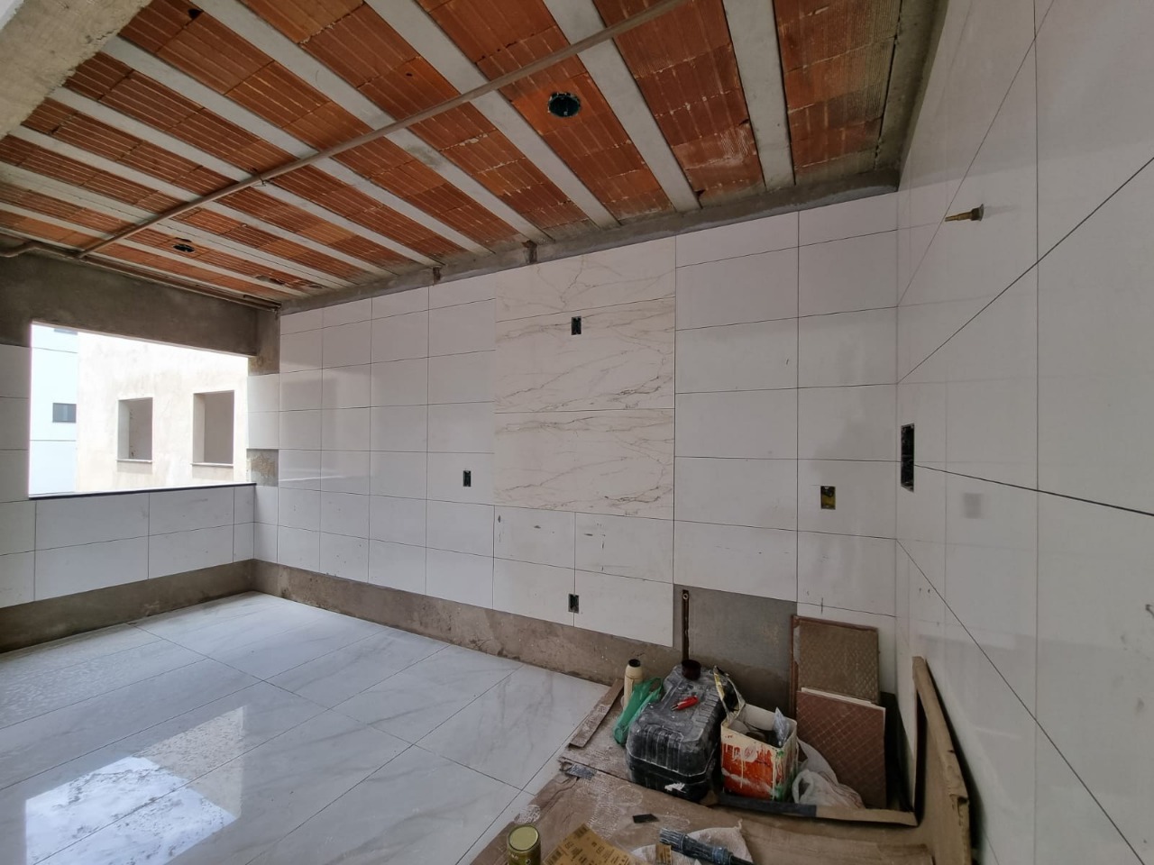 Casa à venda com 3 quartos, 90m² - Foto 14