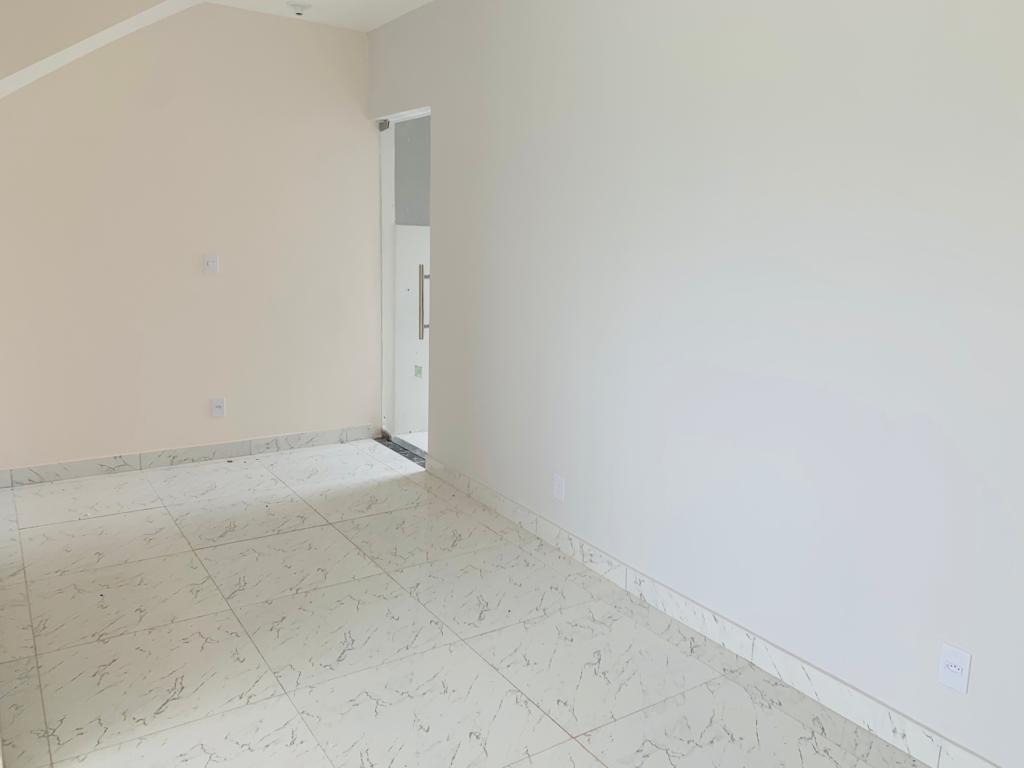 Apartamento à venda com 2 quartos, 72m² - Foto 3